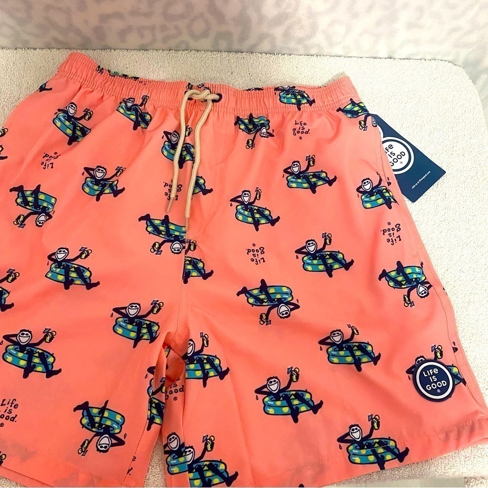 LIFE IS GOOD Mens Coral Jake Pool Party Swimming Trunks Size Small UPF 50+ NWT